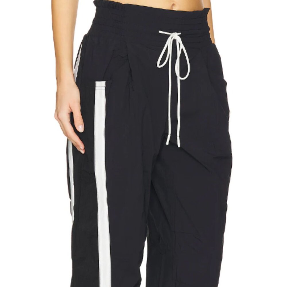 x FP Movement Champ Is Here Pant in Black - Picture 2 of 7